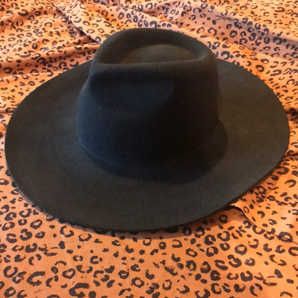 Madewell Biltmore 100% Wool Hat Olive Forest Green
